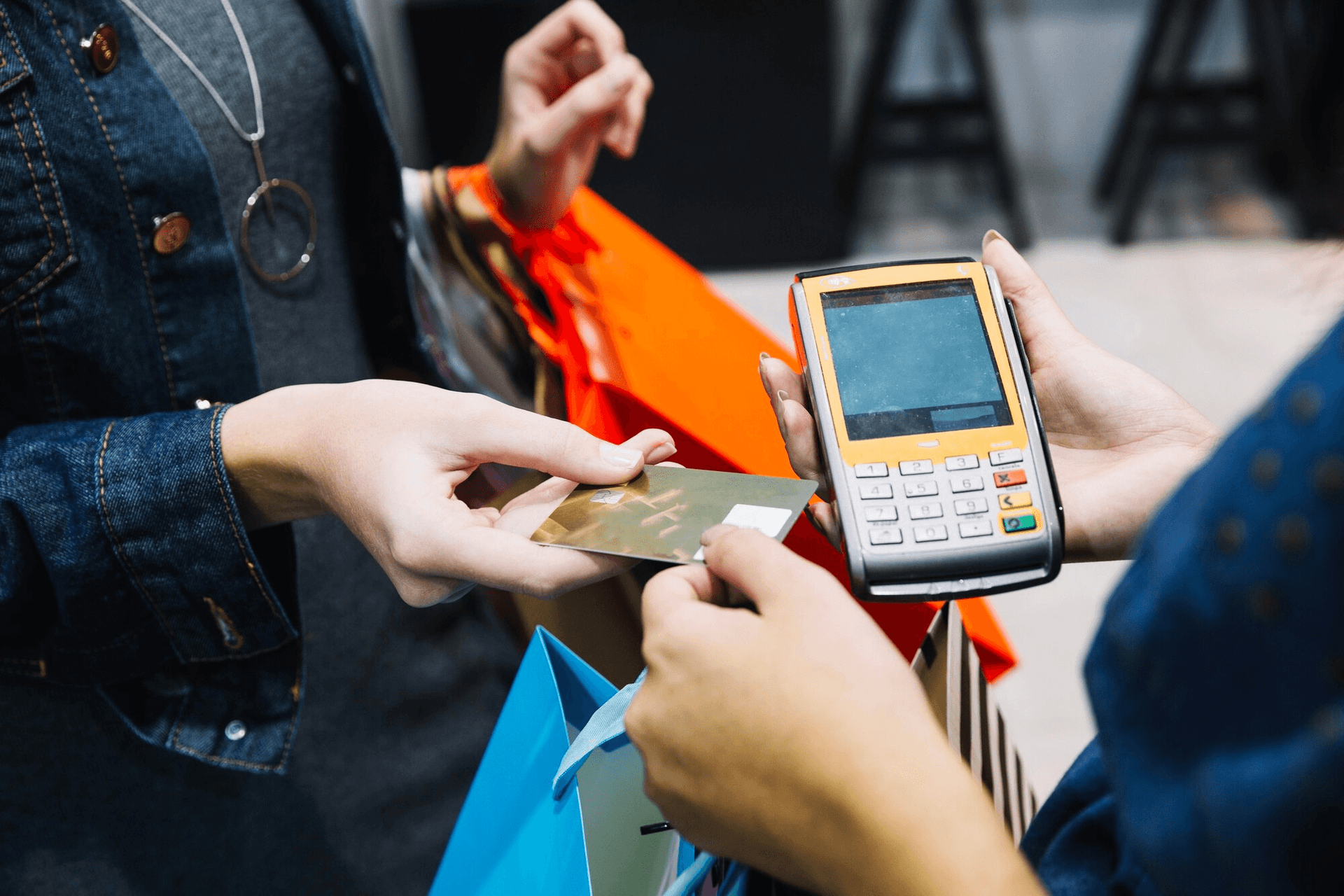 One connected flow from order entry to payment and closeout.